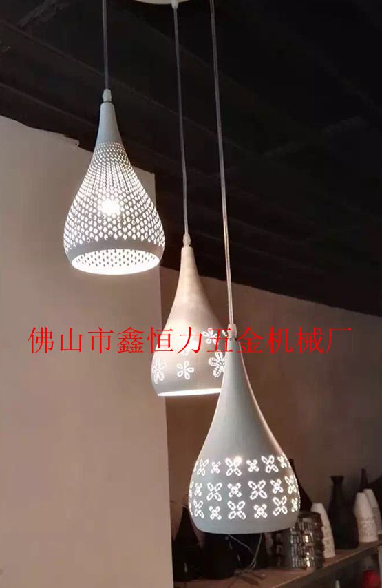 立體蝕刻機配套設備出貨！