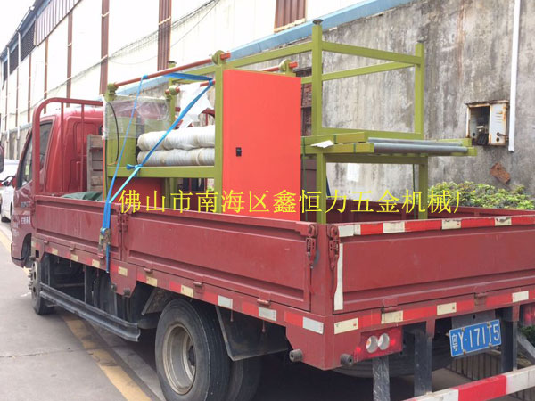 單棍覆膜機裝車發貨！